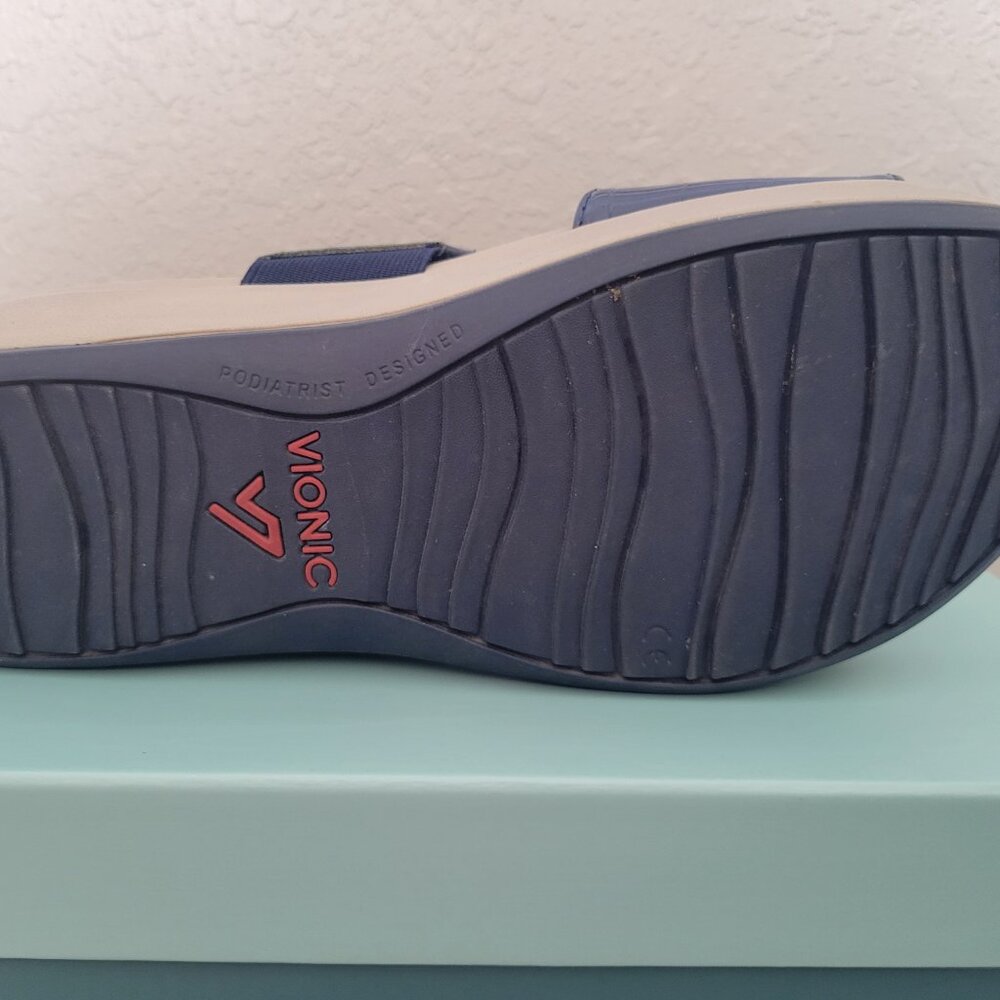 Vionic Blue Sandals - image 3